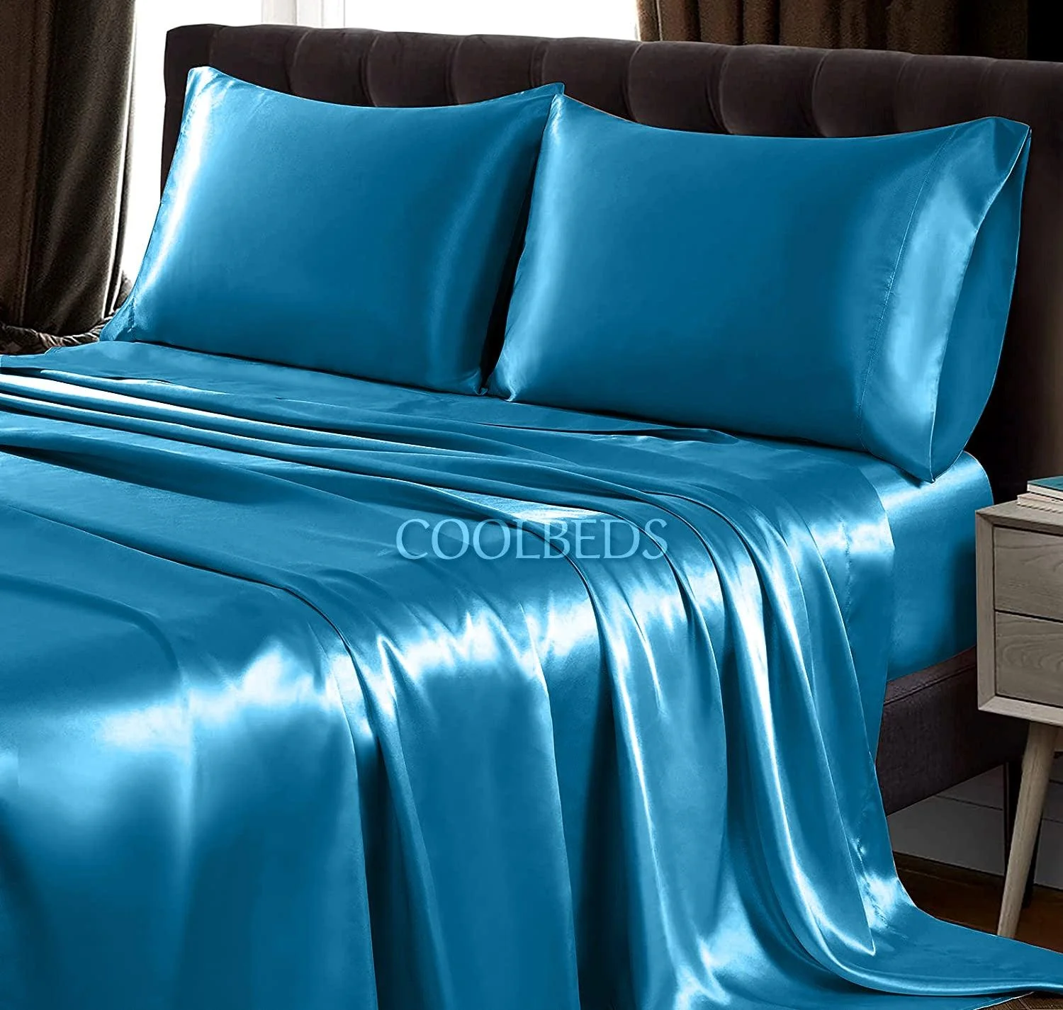 Silky Elastic Fitted Sheets with 2 Pillow Covers - Image 6